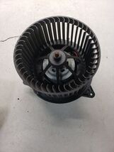 Blower Motor Fits 00-07 Focus OEM Used - $23.02