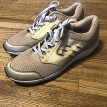 Women’s Size 11 VIONIC Venture Walking Shoes - £13.21 GBP
