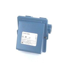 NIB UNITED ELECTRIC CONTROLS H400-15890 PRESSURE SWITCH 0-10PSI, H40015890 - $200.00