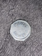 WHITE TOWER 5 CENT RETURN OF BOTTLE TOKEN - - $2.99