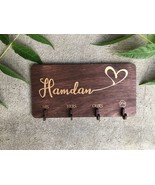 Personalized wall key holder. Key holder for wall. His Hers Ours key hol... - $818.69 MXN