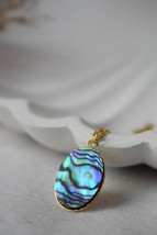 Natural abalone shell necklace, Paua shell, Abalone oval pendant necklace, Color - £28.11 GBP