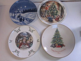 4 Vintage Christmas Collector Plates Royal Doulton Gorham &amp; Schumann - £8.03 GBP