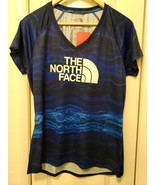 North Face Women&#39;s Short Sleeve Graphic Reaxion V Neck T Shirt Aztec Blu... - £18.85 GBP