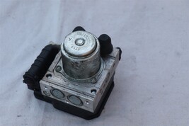 2016 Honda Accord Sedan 4cyl 2.4L VSA ABS Anti-Lock Brake Modulator Pump  image 4