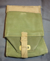 1943 Original WWII British Army P44 Light Resp Mask Pouch w/Carrying Str... - $44.99