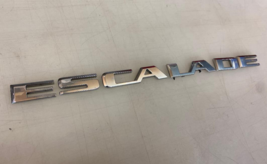 15-22 Cadillac Escalade Rear Liftgate Emblem Nameplate Letters Genuine Oem Parts - $32.23