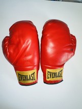Vintage Everlast Red 16oz Training / Sparring Boxing Gloves w/ yellow La... - $33.87