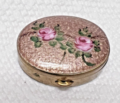 Vintage Guilloche Enamel Pink Rose on Rose Gold Pill Box 1.5 x 1 1/8 - $723.06 MXN