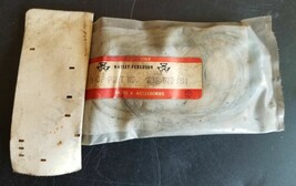 Genuine NOS MF Massey Ferguson Manifold Gasket Seal Spring Kit 836570M91 - $21.05