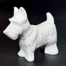 Molded Salt-Stone Scottish Terrier Figurine Vintage Collectible Scottie Dog - $184.52 MXN