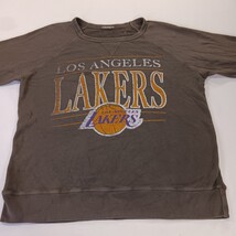 NBA Vintage Inspired Los Angeles Lakers Womens Green Graphic Sweatshirt Chest 46 image 11