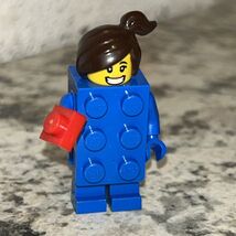 LEGO CMF Brick Suit Girl 71021 Minifigure Series 18 - $4.60