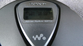 Sony Walkman Discman CD Player D-NE270 MP3 ATRAC3 Plus Discman CD R/RW - $28.21