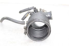 04 MAZDA RX8 MANUAL TRANSMISSION Air filter Intake Hose F295 image 7