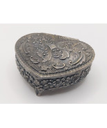 Pewter Small Heart Shaped Trinket Box - $535.66 MXN