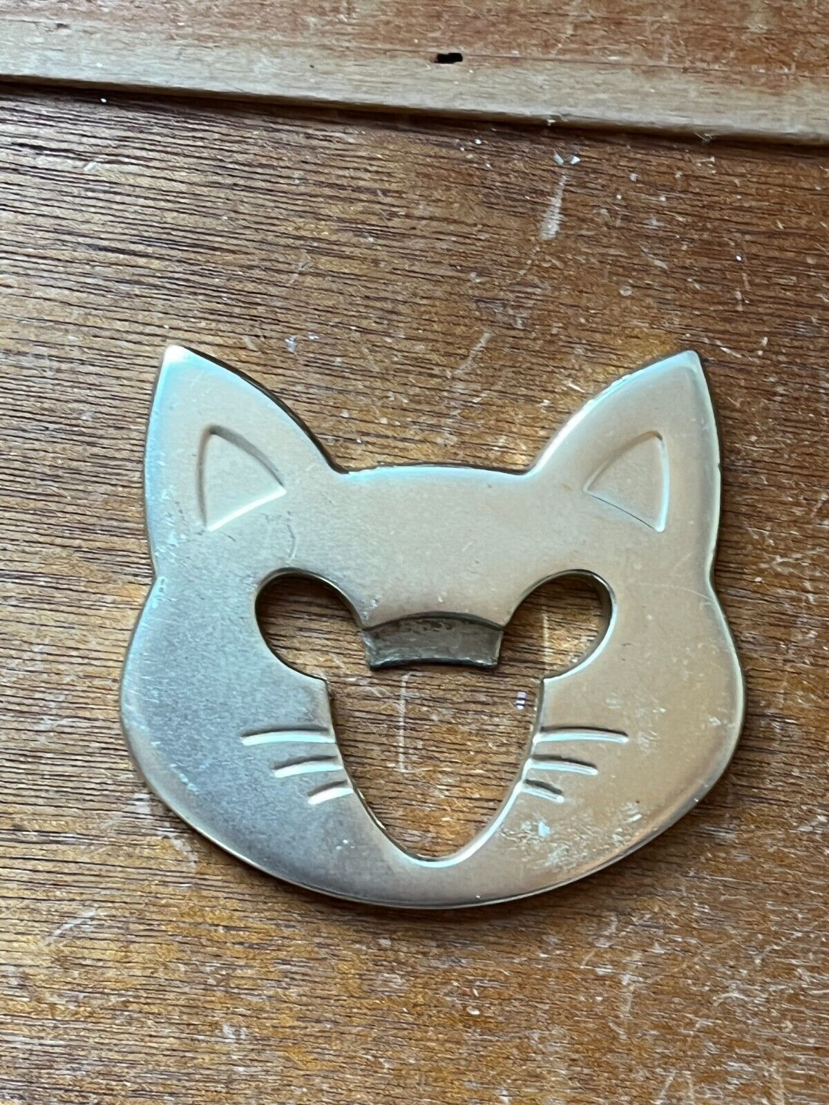 Primary image for Fred Marked Thick Light Gold Colored Metal Kitty Cat Head Bottle Opener – 3 x 2.