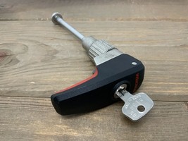 Yakima Universal QR Locking Skewer Fork Style Mount Bike Rack + Lock Key - £27.11 GBP