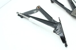 2004-06 VOLKSWAGEN PHAETON LEFT AND RIGHT SIDE TRUNK LID HINGE BRACKETS H2074 image 3