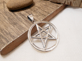 Inverted Pentagram Pendant 925 Sterling Silve, Handmade Satanic Pentagram Gifts - £29.53 GBP