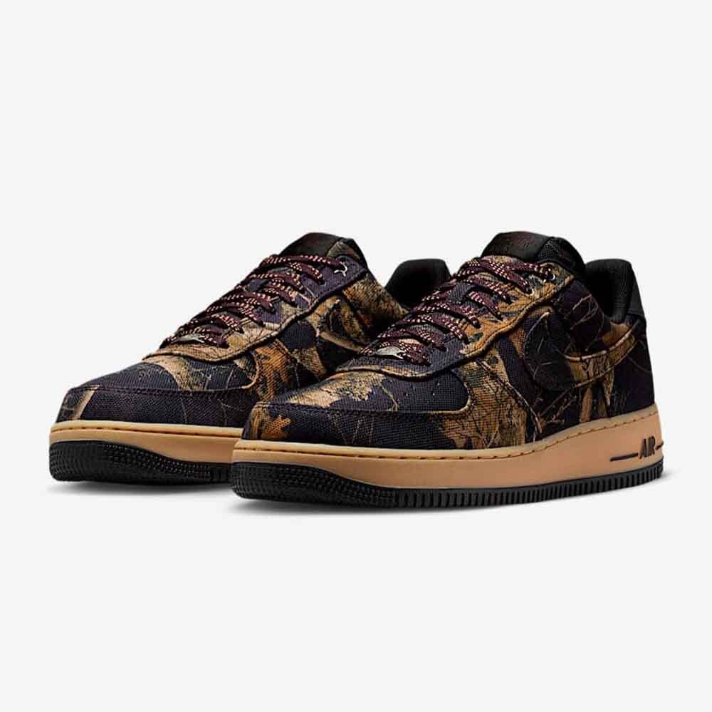 Nike Air Force 1 &#39;07 &quot;Black Realtree&quot; Off-Noir/Gum Yellow IH1221-001 - $146.00