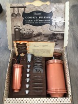 SEARS Vtg Cooky Press / Cake Decorating Set - 1950’s - Complete - W/ Dir... - £17.59 GBP