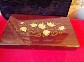 The Comodore Collection by Rolasco 1987 Floral Scroll Jewelry Box-Taiwan - £15.78 GBP