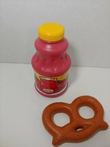 Little Tikes play food 2 pc set lot bottle fruit punch pretzel  - £6.27 GBP