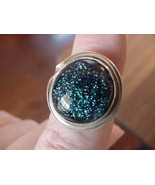 (#DR8-7) Size 8 DICHROIC GLASS SILVER RING BLUE GREEN BLACK Wow - $42.29 CAD