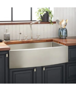New 33&quot; Pewter Atlas Stainless Steel Farmhouse Curved Apron - $9,319.37 MXN