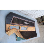 1977 THUNDERBIRD RIGHT BROKEN INSIDE DOOR PANEL OEM USED FORD 1978 1979 - $3,254.74 MXN