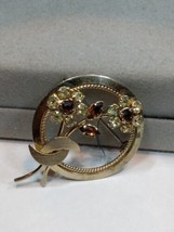 Vtg Star Art 1/20 12K Gold Filled Swirl Green Rhinestone Brooch Pendant 1922-40 - £19.91 GBP