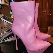 NEW Dolls Kill Pink Kiss Take a chance pink platform boots, size 6.5 - £27.43 GBP