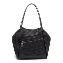 Women Bag Large Capacity Handbag 2022 New Fashion Wild Korean Pleated Female Bag - £45.96 GBP
