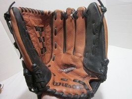 Wilson A500 Advantage 12"  Leather A500  Baseball Glove Right Hand Throw - £23.97 GBP