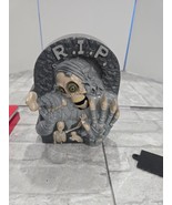 Halloween RIP Tombstone Graveyard Headstone Eye Popping Laughing VIDEO - $34.24 CAD