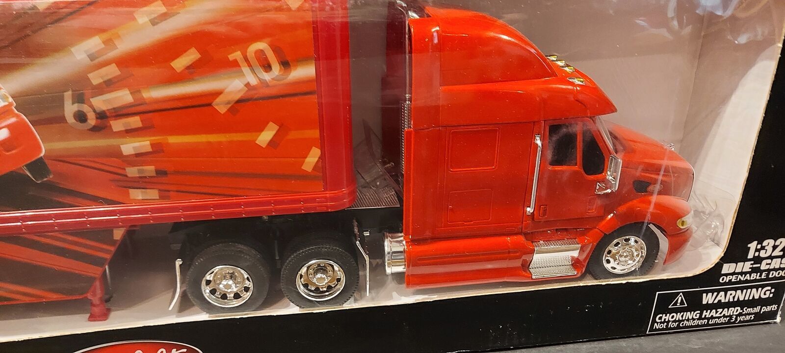 NewRay Peterbilt Longhauler Die-Cast Truck and Trailer Model 1:32 Scale - $40.47