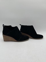 Toms Women&#39;s Shoes Sutton Ankle Wedge Boots Black Suede Wedge Size 8.5 - £27.31 GBP