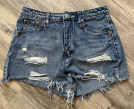 SIGNATURE 8 Jean Shorts Distressed Junior Size Medium Destroyed Cut Offs - $12.59
