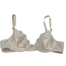 Maidenform 7387 Chantilly Lace Underwire Bra 36A Beige Nylon &amp; Spandex V... - $28.80