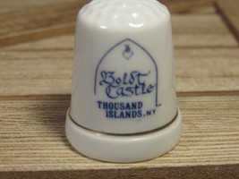 Thimble Bolst Castle NY Vintage White Porcelain Gold Plated Accent 1&quot; x 1&quot; - £3.00 GBP