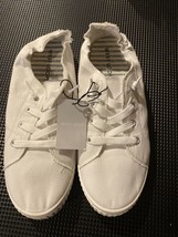 West Loop Women&#39;s White Lace Up Memory Foam Sneakers Walking Shoes Sz L 9/10 New - £11.60 GBP