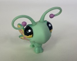 Littlest Pet Shop LPS 1136 Blue Green Butterfly Yellow Eyes Figure Toy Hasbro - £7.72 GBP