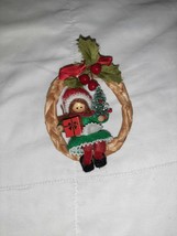 Vintage Christmas Ornament Wooden Girl Wreath - $148.93 MXN