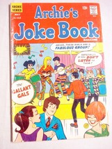 Archie&#39;s Joke Book #112 1967 Good Condition Gallant Gals Rock Group Cover - £7.85 GBP