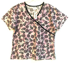 NWT XL Pink Black Floral Scrub Top Double Pockets V Neck Nurse Vet Pedia... - $362.97 MXN