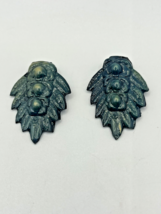 Vintage Dress/scarf Clips, Early Plastic Set Molded? Delicate, Thin, Lig... - $14.99