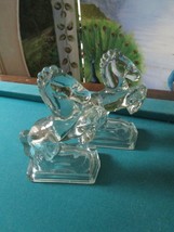 L.E. Smith Glass Rearing Horses Federal Glass Horse Heads Midcent Bookends Pick - £50.11 GBP