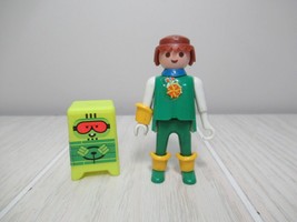 Playmobil person vintage 1974 Geobra  green yellow white pirate hook hand - £7.81 GBP