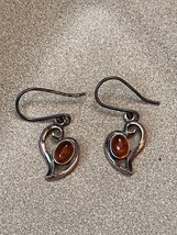 925 Marked Silver Swirl Slanted Open Heart w Oval Genuine Amber Cab Dangle Earri - £15.54 GBP